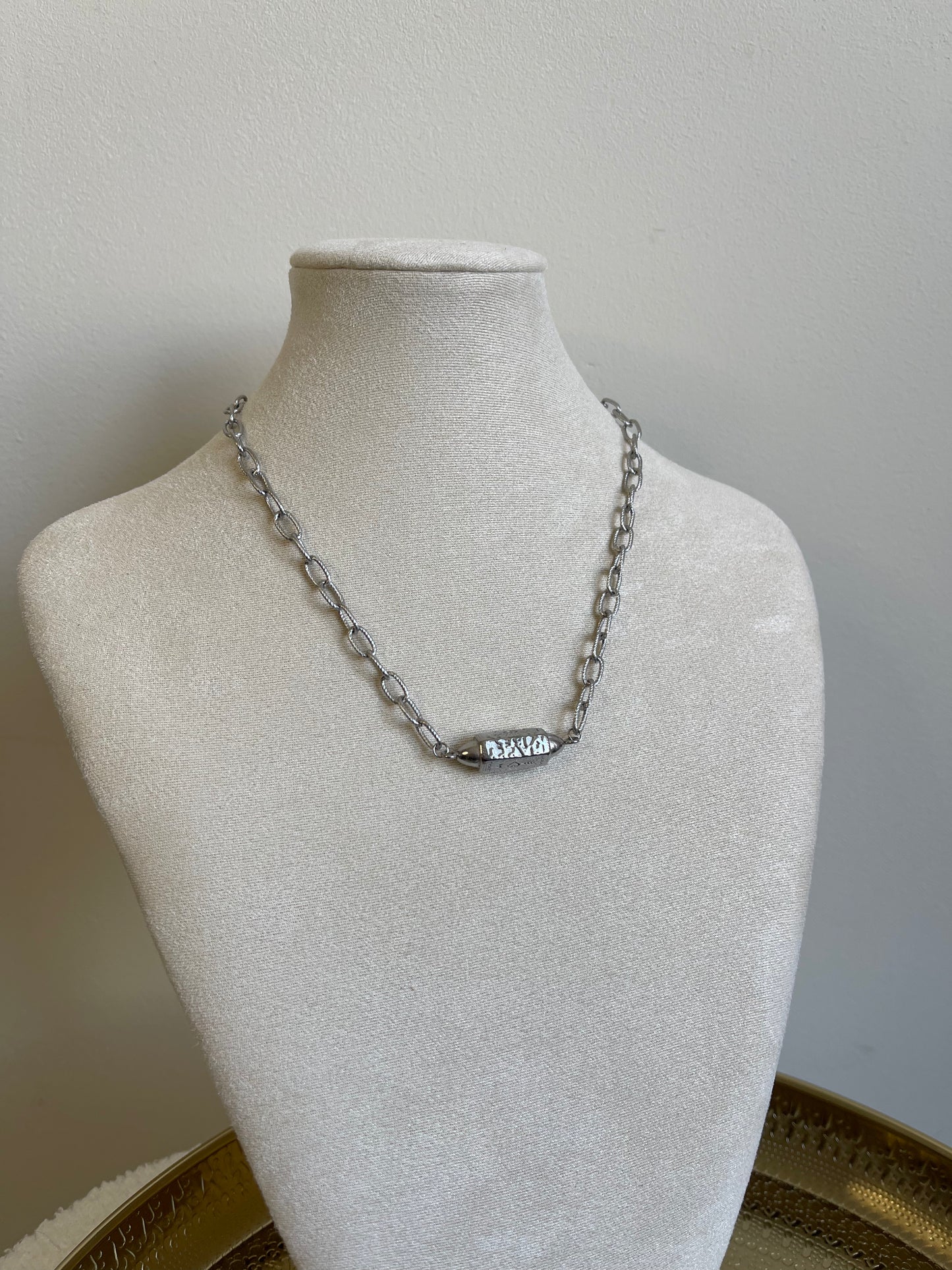 maaik necklace