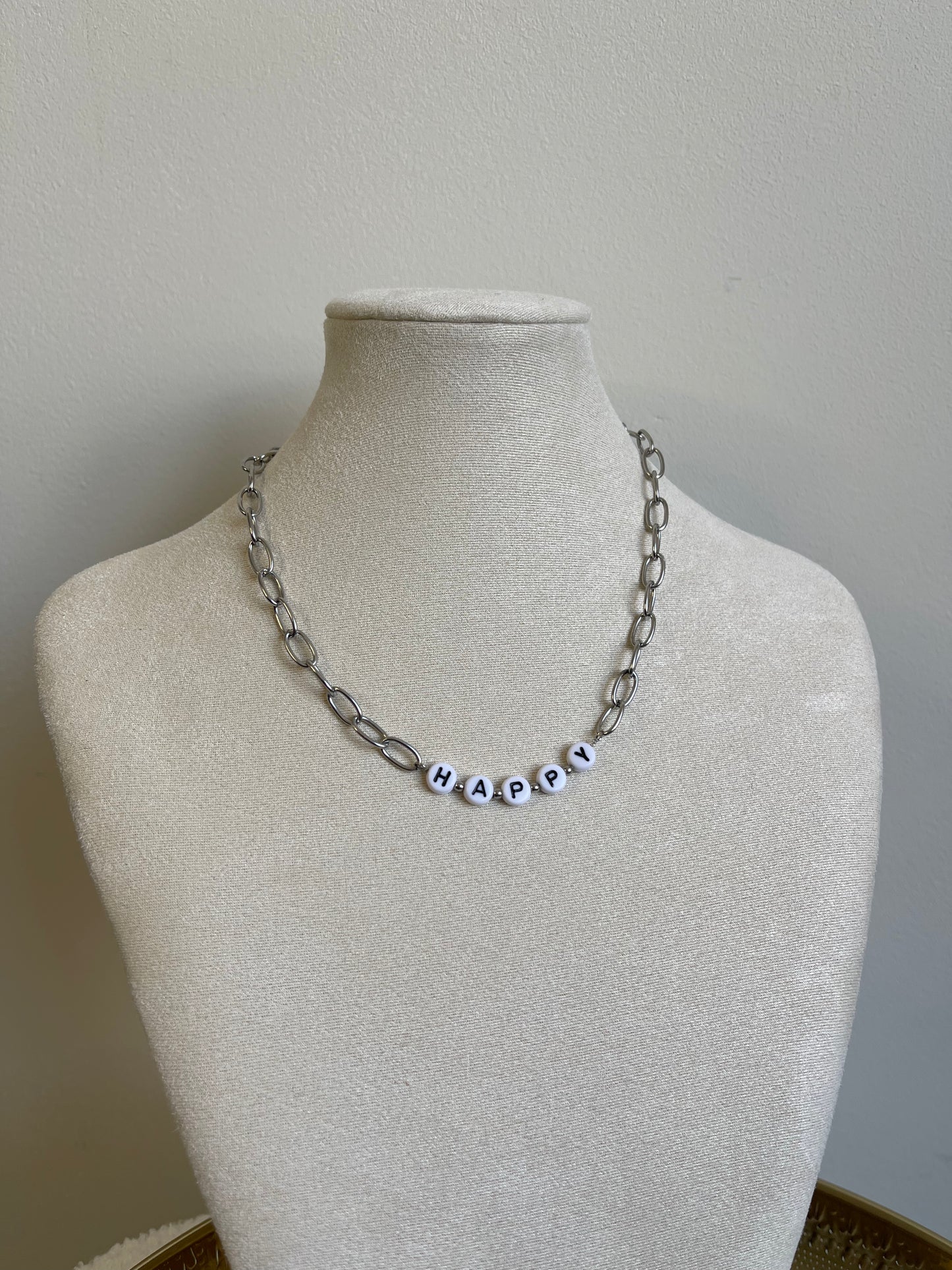 Happy silver necklace