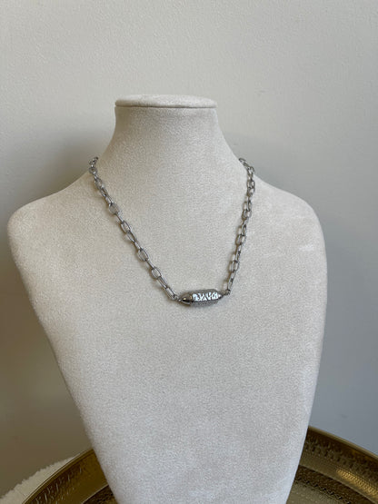 maaik necklace